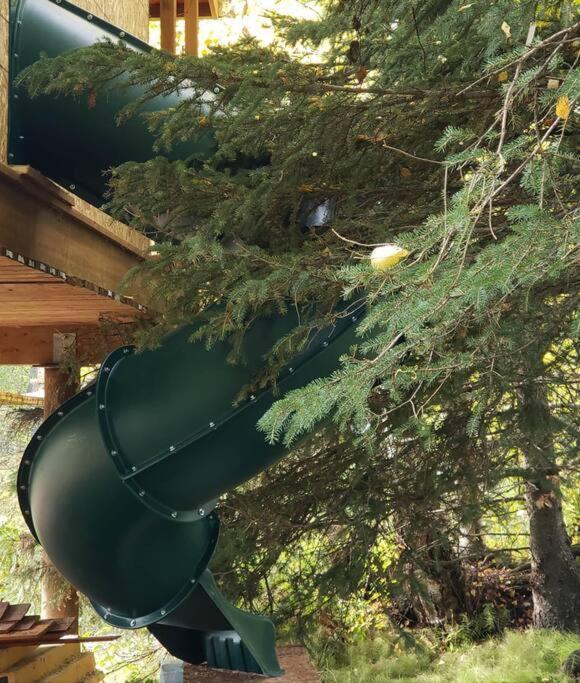 The Eagle'S Nest Treehouse Cabin Palmer Εξωτερικό φωτογραφία